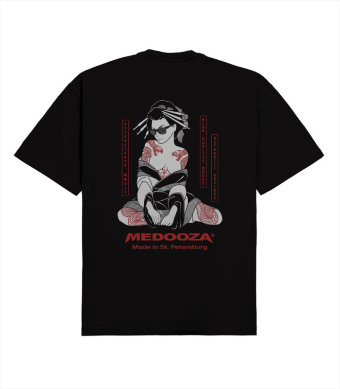 Футболка boxy MEDOOZA "Geisha II" (черный)
