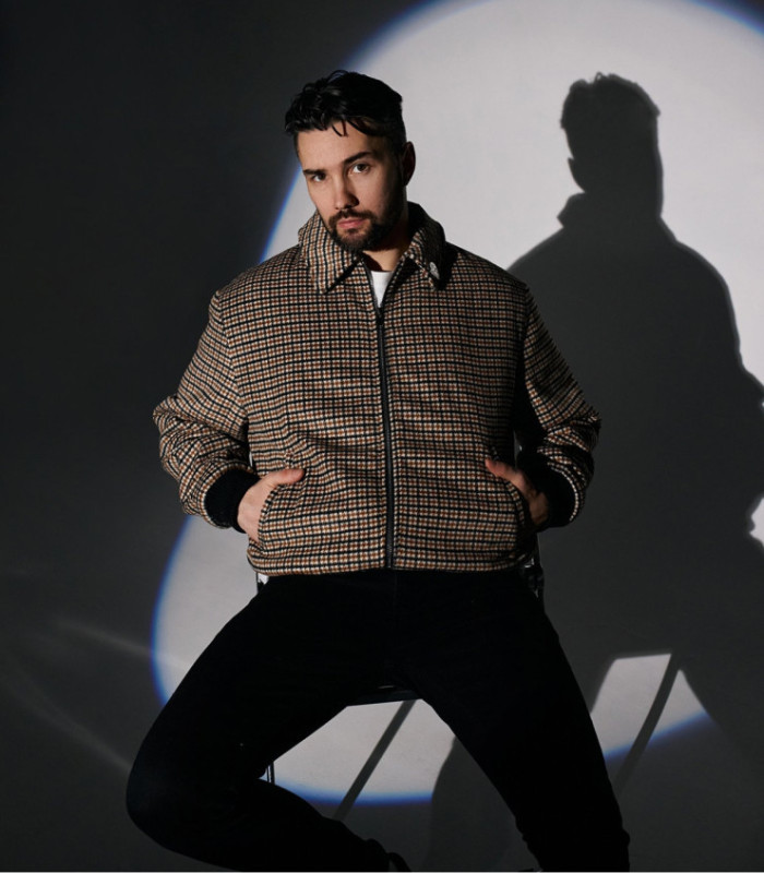 Бомбер-пальто MEDOOZA (коричневая клетка)